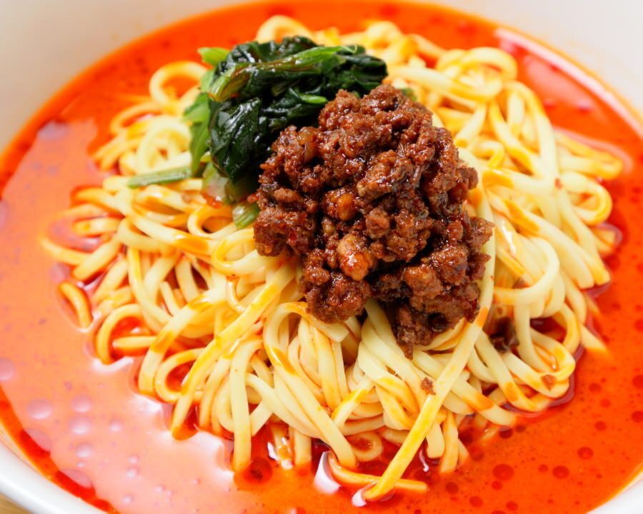 胡麻香る濃厚ピリ辛担々麺（980円）