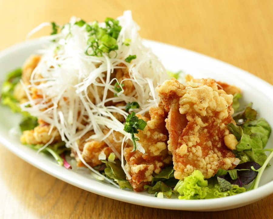 若鶏の唐揚甘酢ソース（850円）