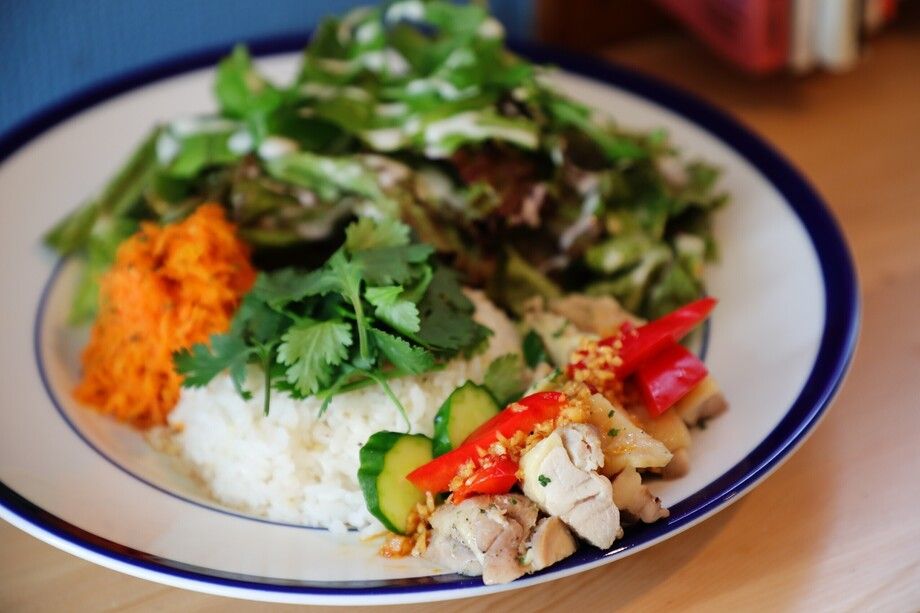 シンガポールライス（ミニグリーンサラダ付き）