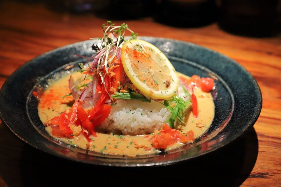 生サラダカレー（1600円）