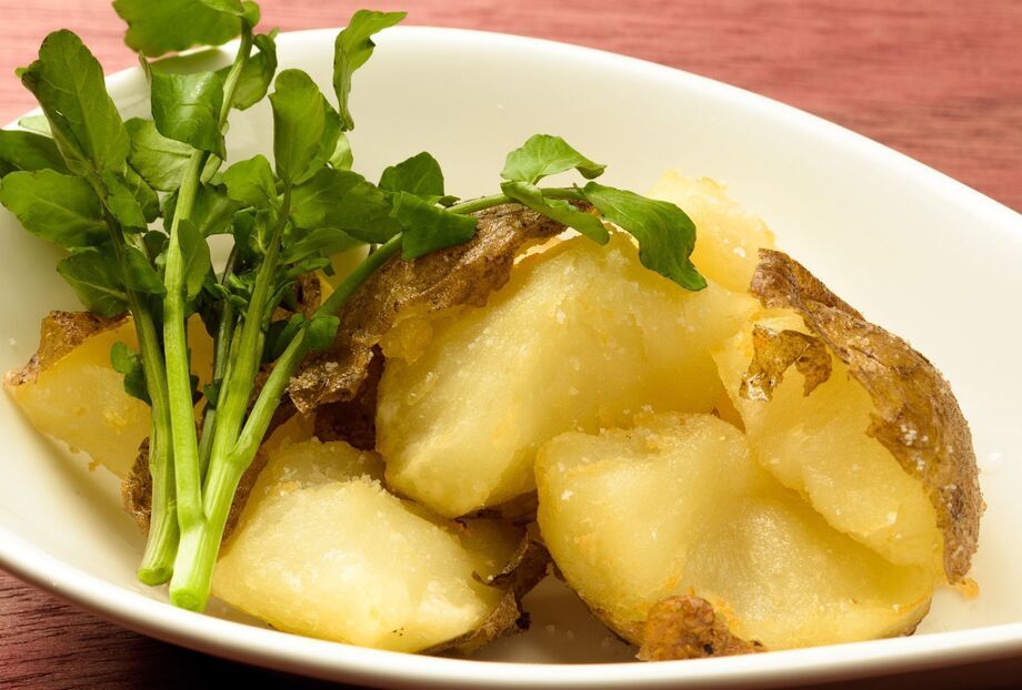 黒トリュフ塩の生ポテトフライ 