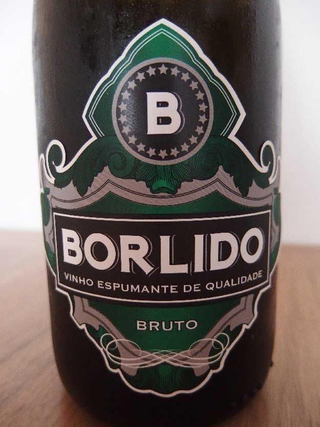 スパークリングワイン ボルリード　ブリュット 