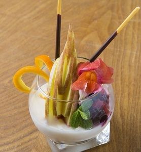 季節のフルーツとパンナコッタ