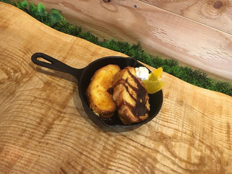 フレンチトースト　（チョコ・抹茶・キャラメル・メープル）　