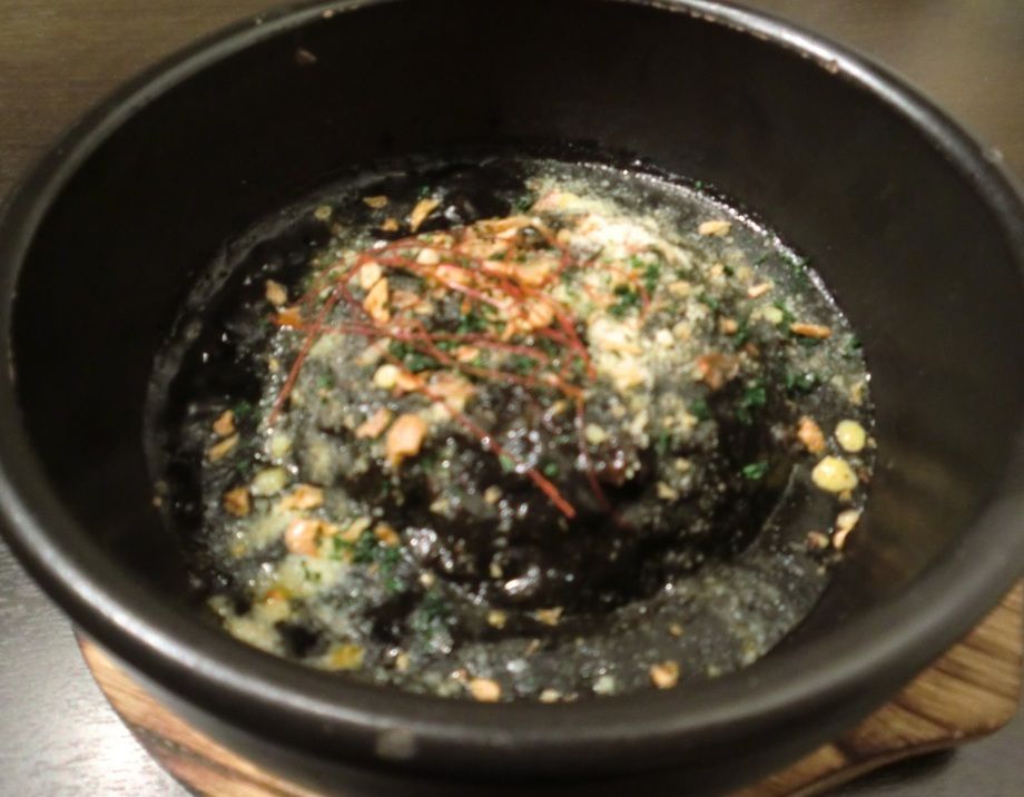 名物  石焼 『黒カレー』