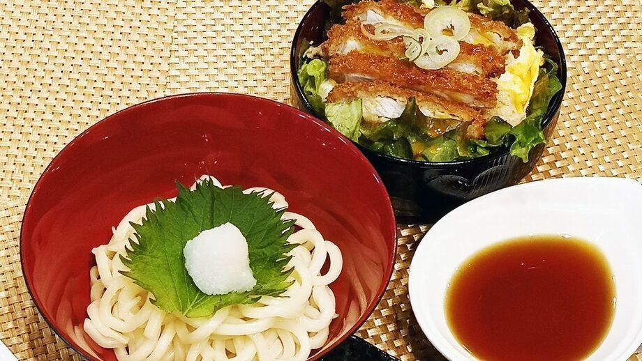 カツ玉丼の風鈴セット（940）