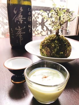 そら豆のすり流し　ゆばのそら豆かけ付き