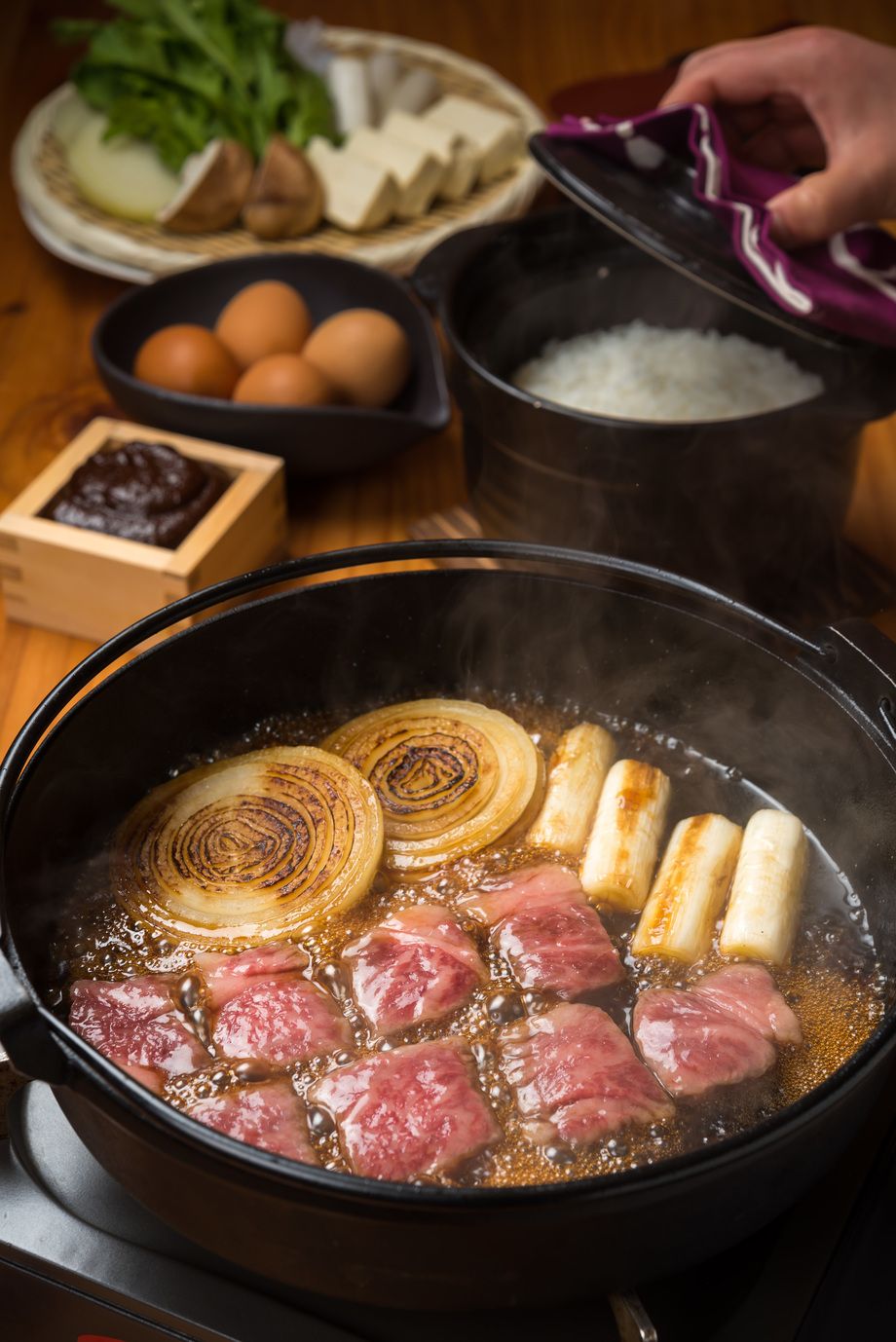 【大和牛鍋】～奈良でうまれた黒毛和牛「大和牛」～