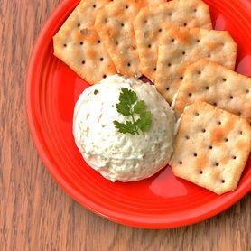 フレッシュガーリックチーズディップ