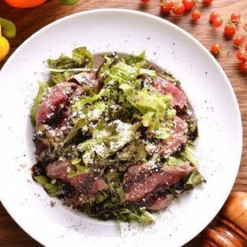 ローストビーフ肉サラダ