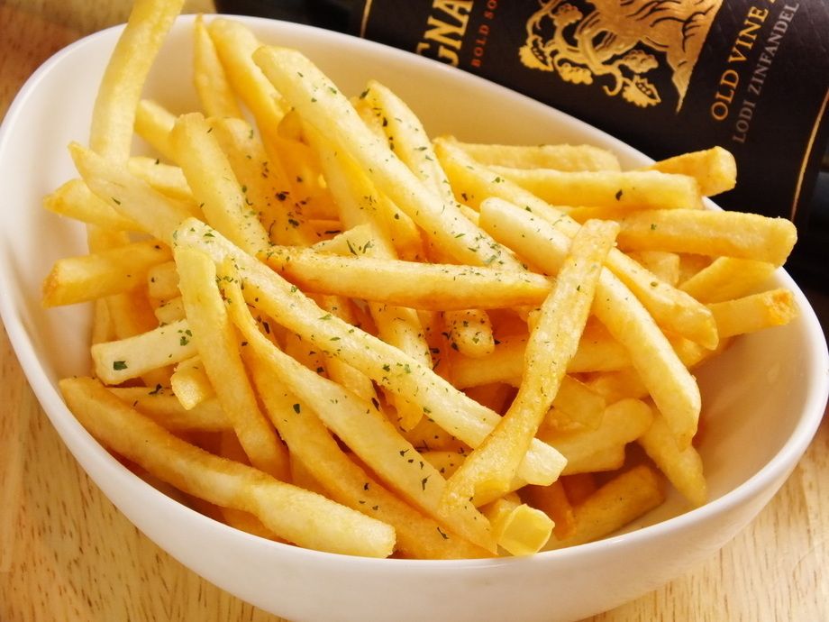 ガーリックフライドポテト 