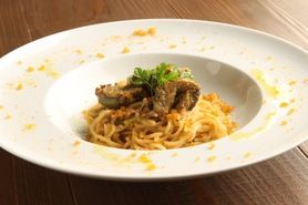 サルディニア産からすみとカルチョフィのアーリオオーリオ（スパゲッティ）