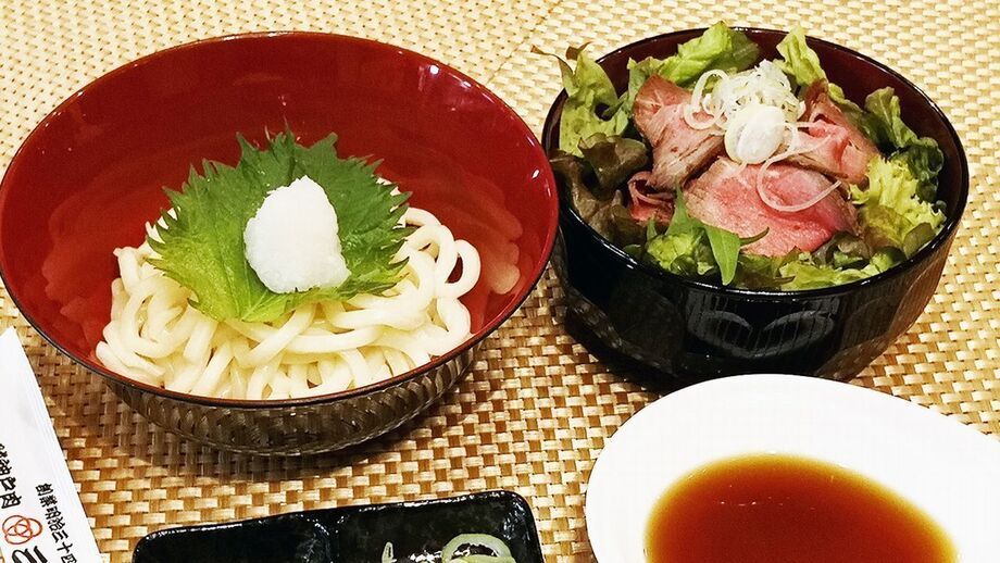 ローストビーフ丼の風鈴セット（990）