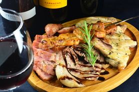 肉バルコース2時間飲み放題付き