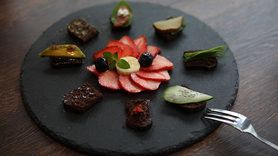 熟成ガトーショコラ(プレート 4切れ)