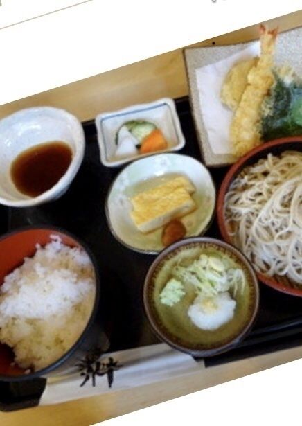 赤星そば定食（920円(993円'）