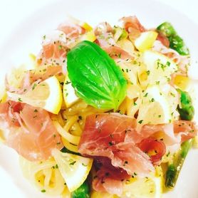 生ハムのレモンクリームパスタ