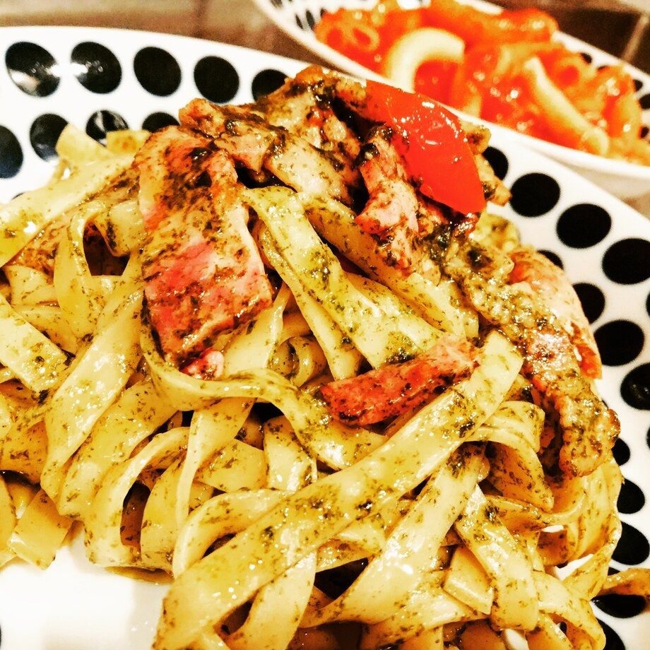 バジリコとベーコンのオリーブオイル（￥1300）