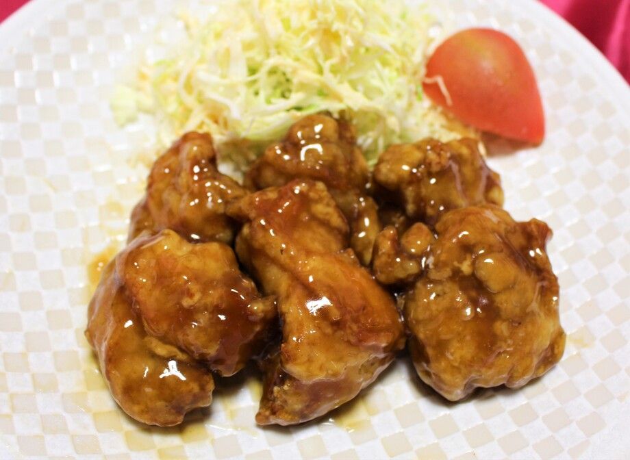 黒糖甘酢あんかけ定食（950円）