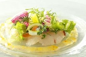 本日鮮魚のカルパッチョ