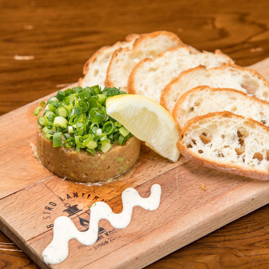 明太子とネギトロ、アボカドのタルタル（600円）