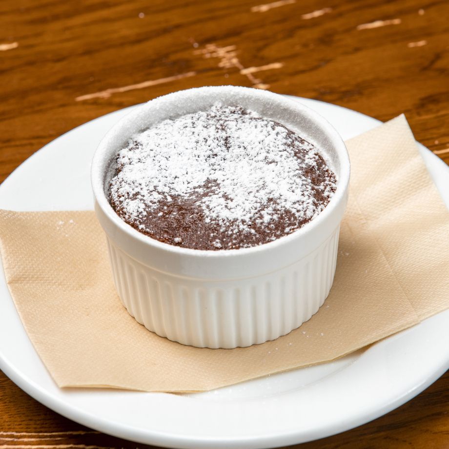 焼き立てとろけるフォンダンショコラ（450円）
