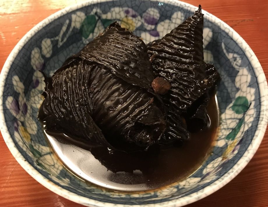 河口湖名物 めまき（842円）