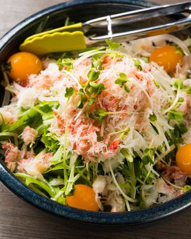 ズワイガニのシーザーサラダ