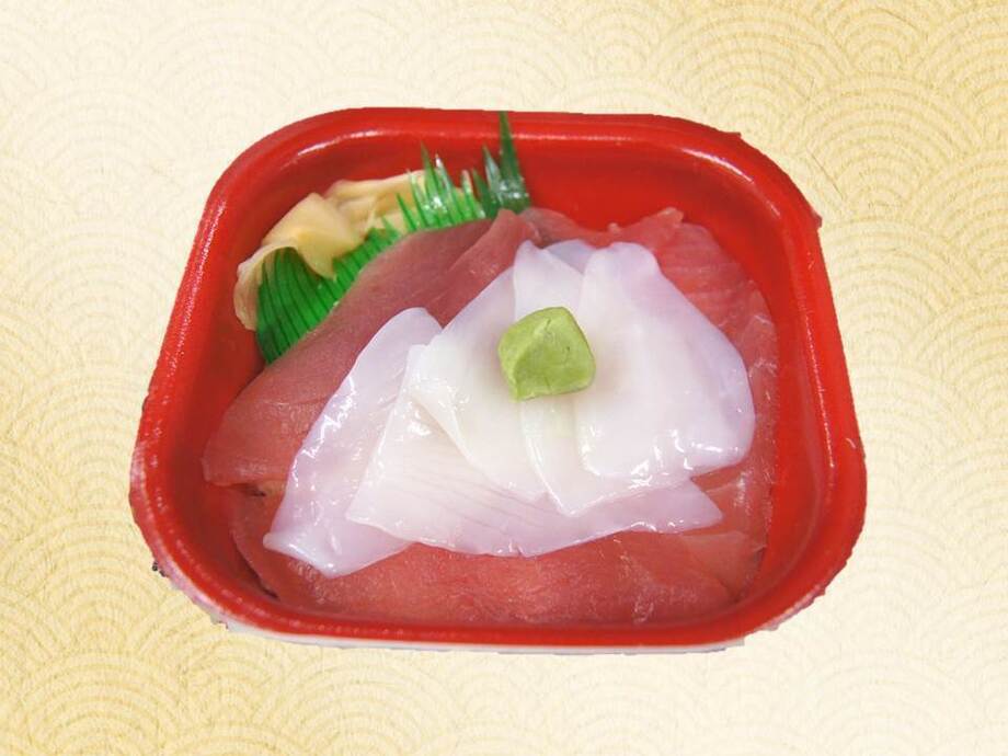 まぐろイカ丼（540円～）