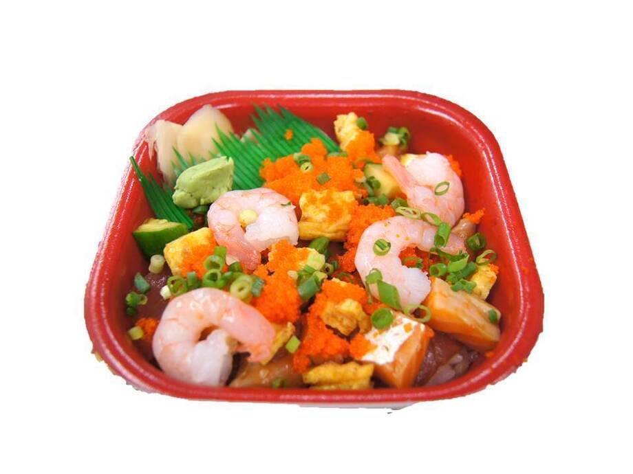 バラ丼（540円～）