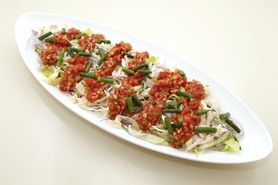 蒸し鶏のサルサソース