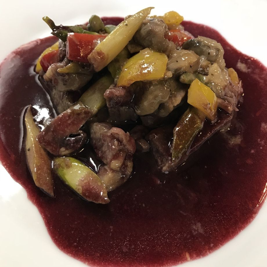 イベリコ豚ロースのソテー 赤ワインソース