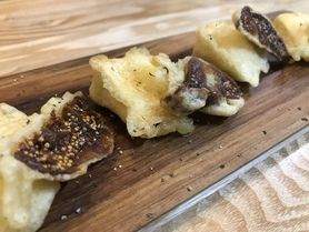 ドライいちじくとカマンベールの天ぷら