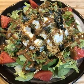 豆腐と揚げジャコのサラダ