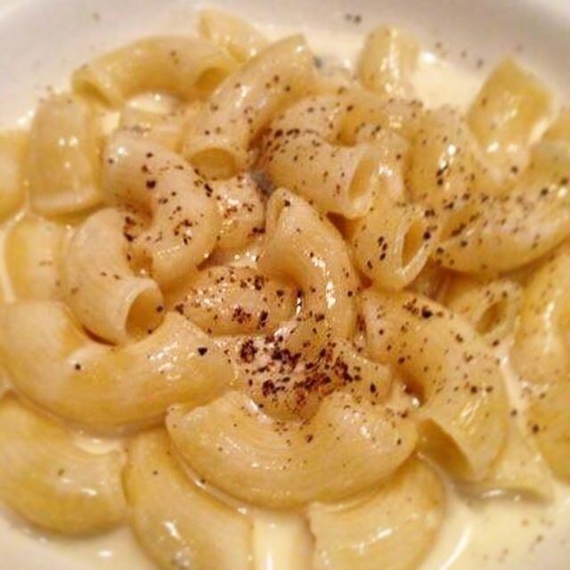 濃厚ゴルゴンゾーラソースのリガトーニ（1400）