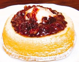 小倉シフォン・バニラアイス添え