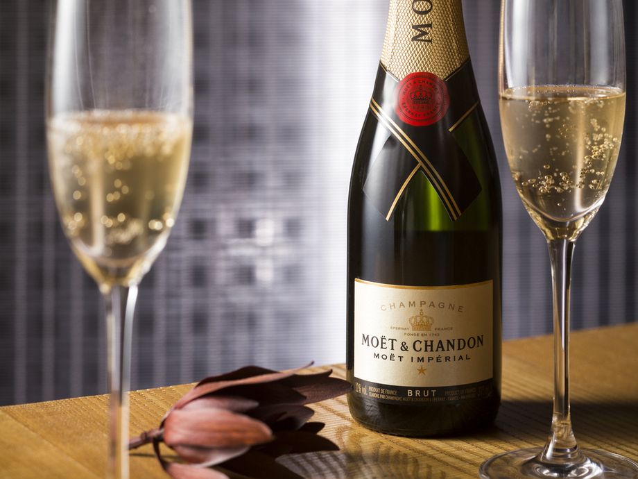 シャンパン＆ワイン