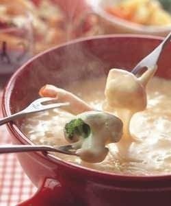 チーズフォンデュ   (2〜3名様分)