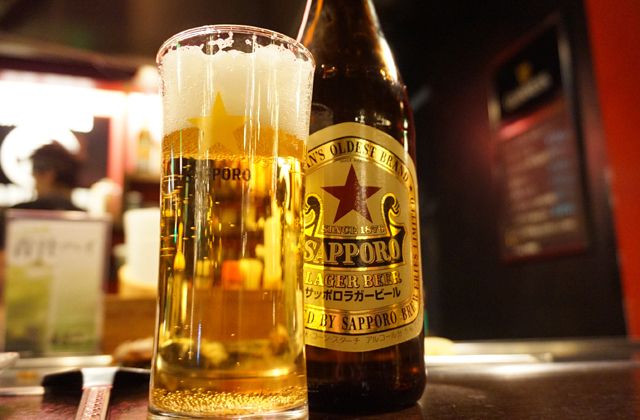 瓶ビール(サッポロラガー中瓶)（550）