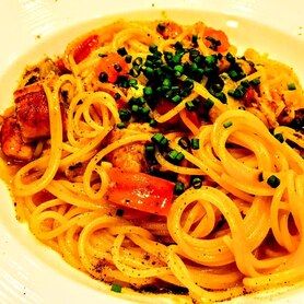 山椒の香りがピリリと効いた鰻のパスタ