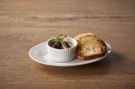 鳥レバーのパテ