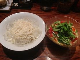 生サラダカレーそうめん