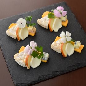 チーズの盛り合わせ