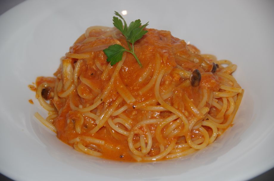 焼鮭ときのこのトマトクリーム