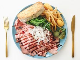 【不動の人気】ローストビーフサンド