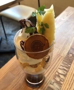 チョコバナナパフェ