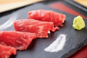 越後牛の肉寿司（4貫）