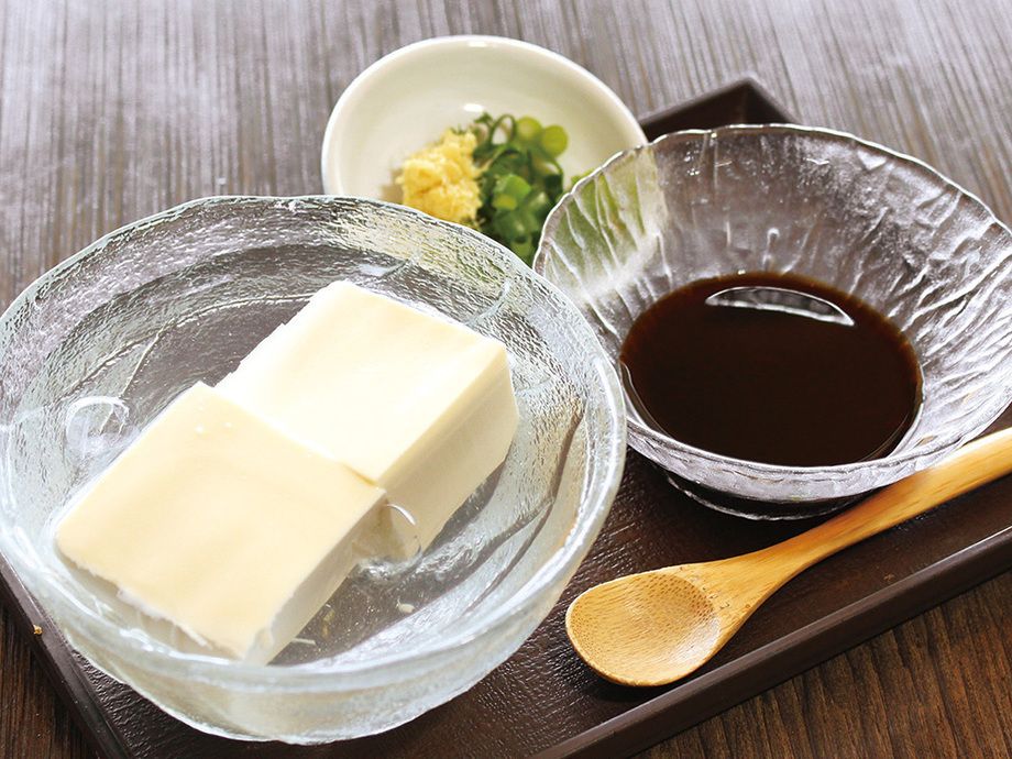 冷ややっこ（320円）