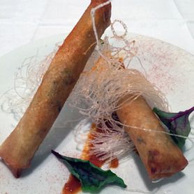 海老チリの春巻き