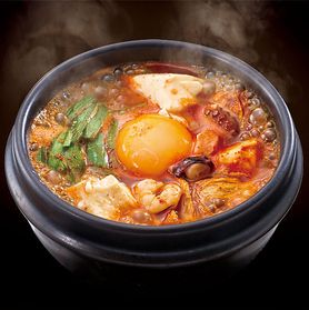 海鮮とキムチの豆富チゲ